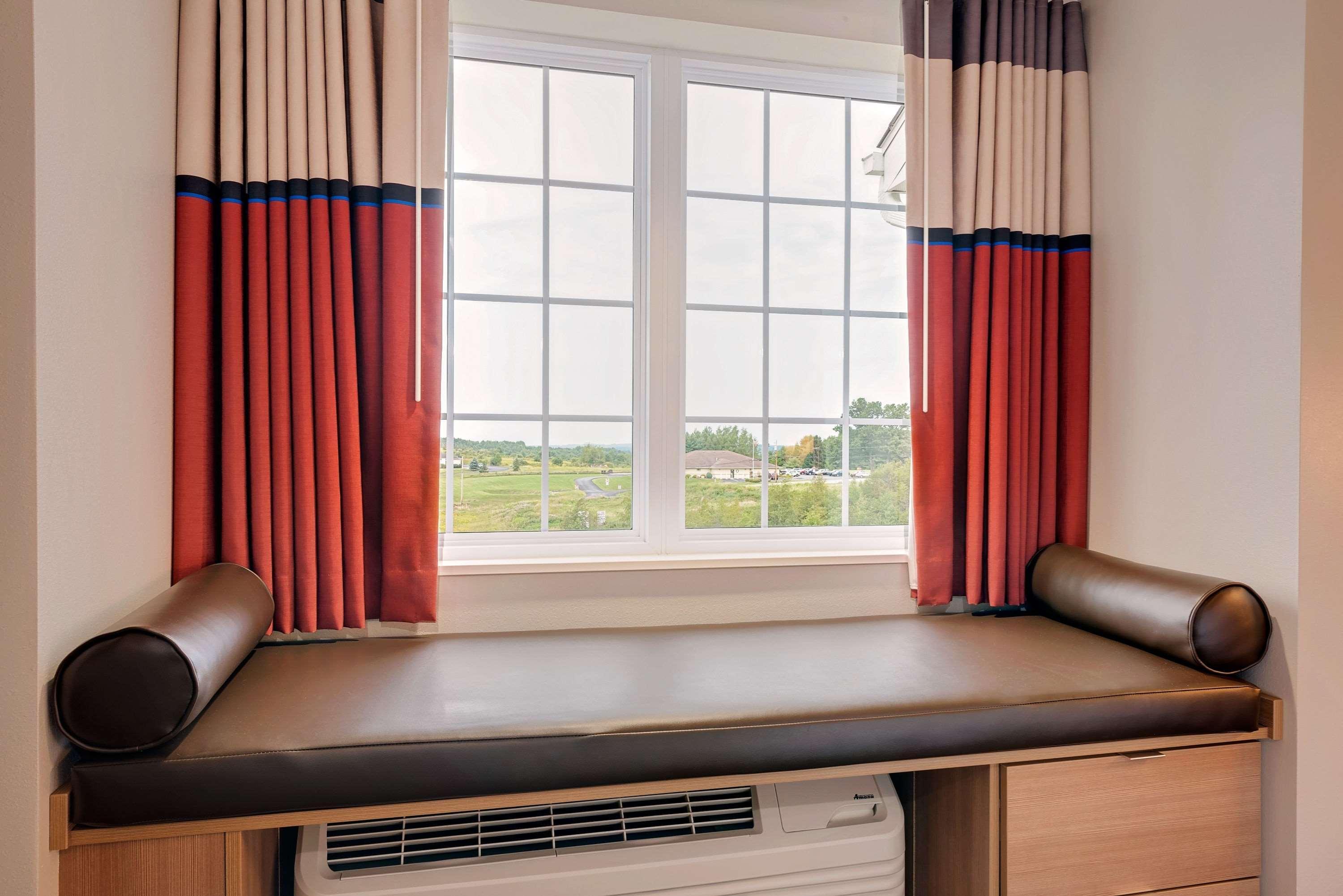 Microtel & By Wyndham 3*