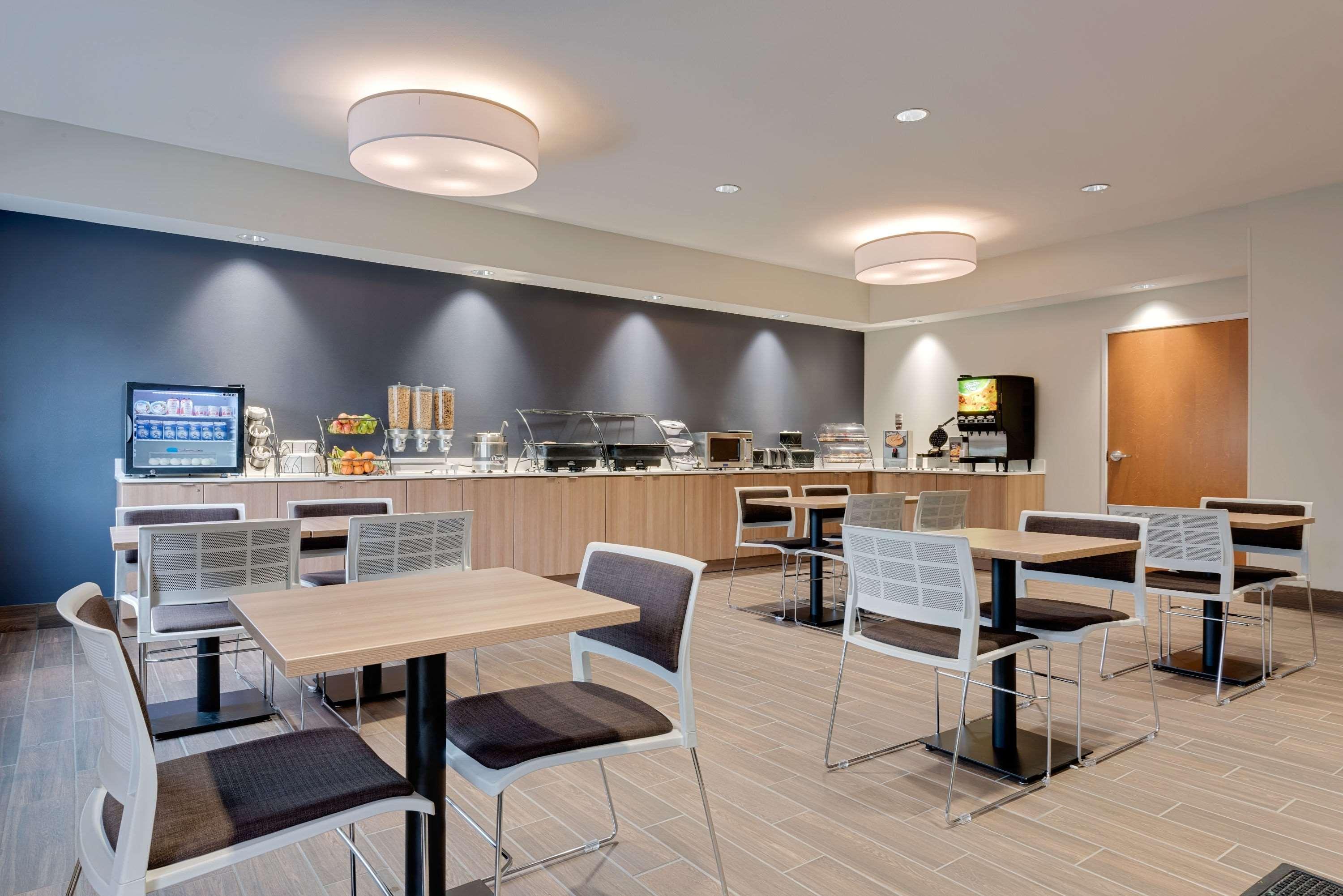 Hotel Microtel & By Wyndham