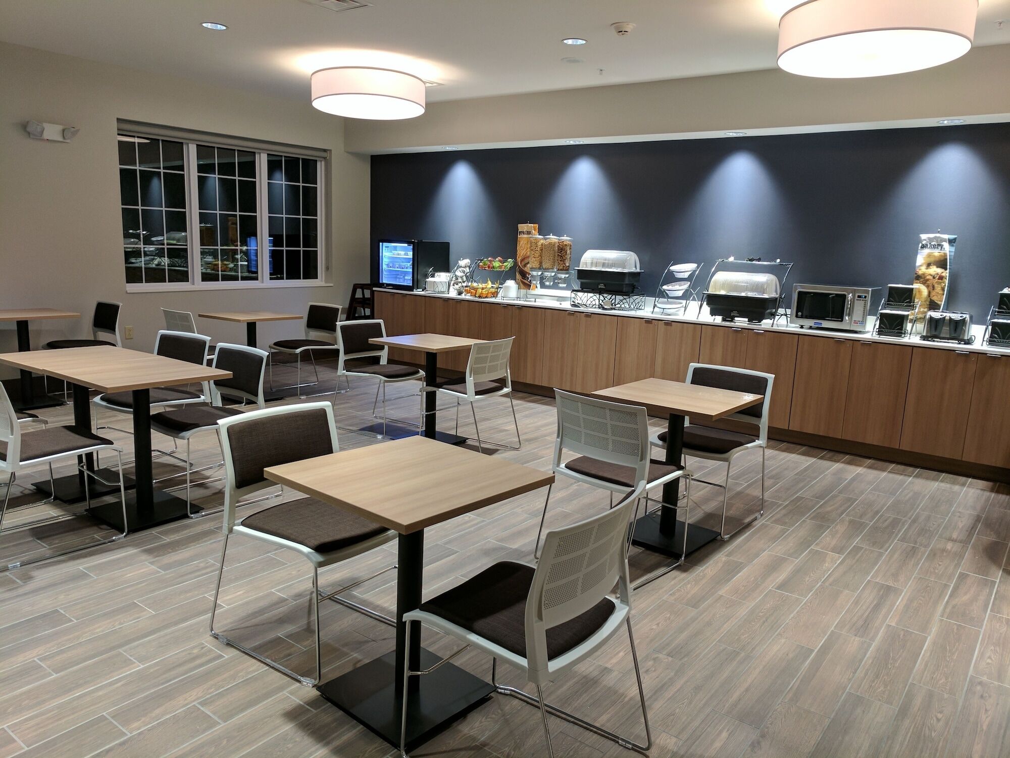 Microtel & By Wyndham 3*