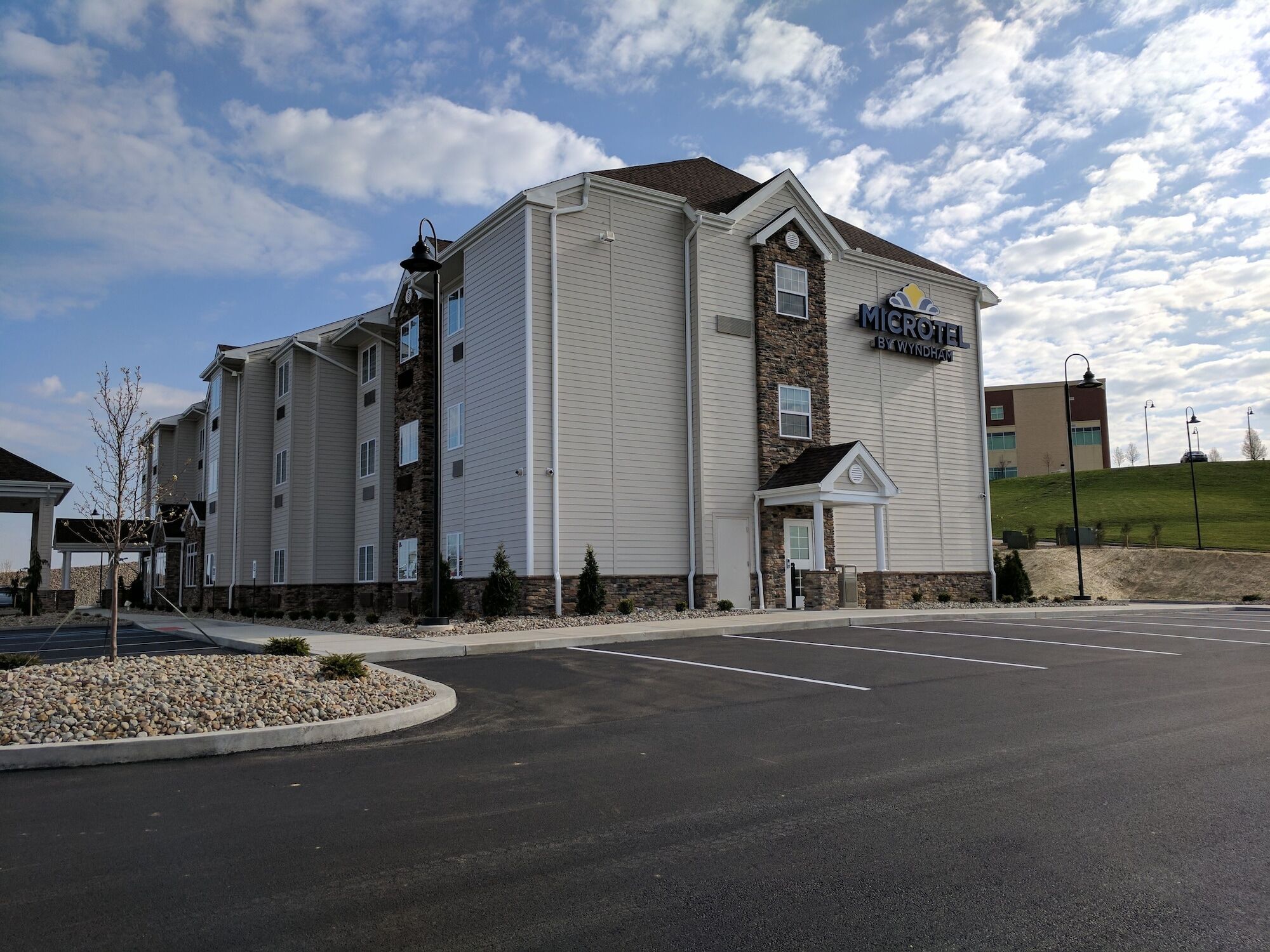 Microtel & By Wyndham Clarion